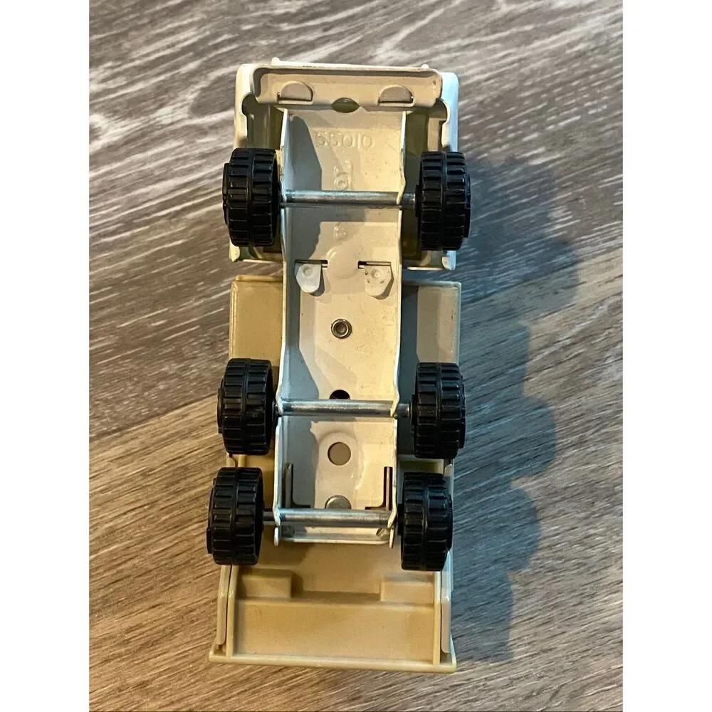 Tonka Bell Systems Bucket Truck Metal VINTAGE